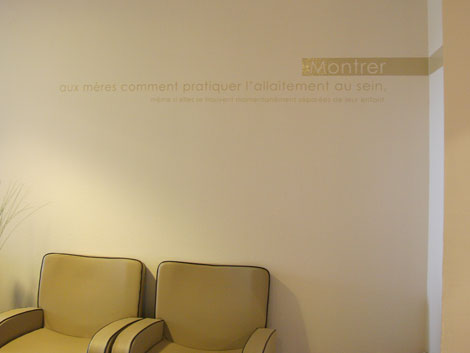 habillage des murs Maternité de l'Hôpital de La Tour